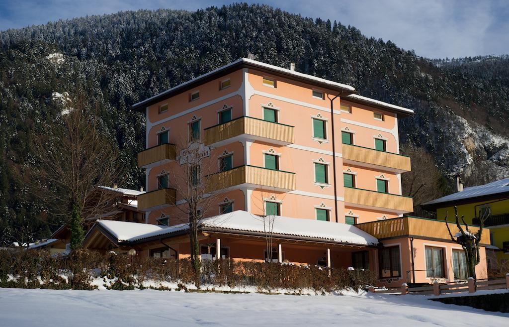 Albergo Italia Molveno Exterior foto