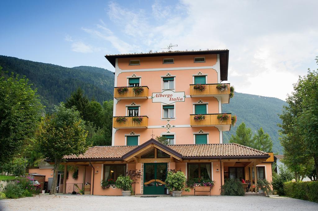 Albergo Italia Molveno Exterior foto